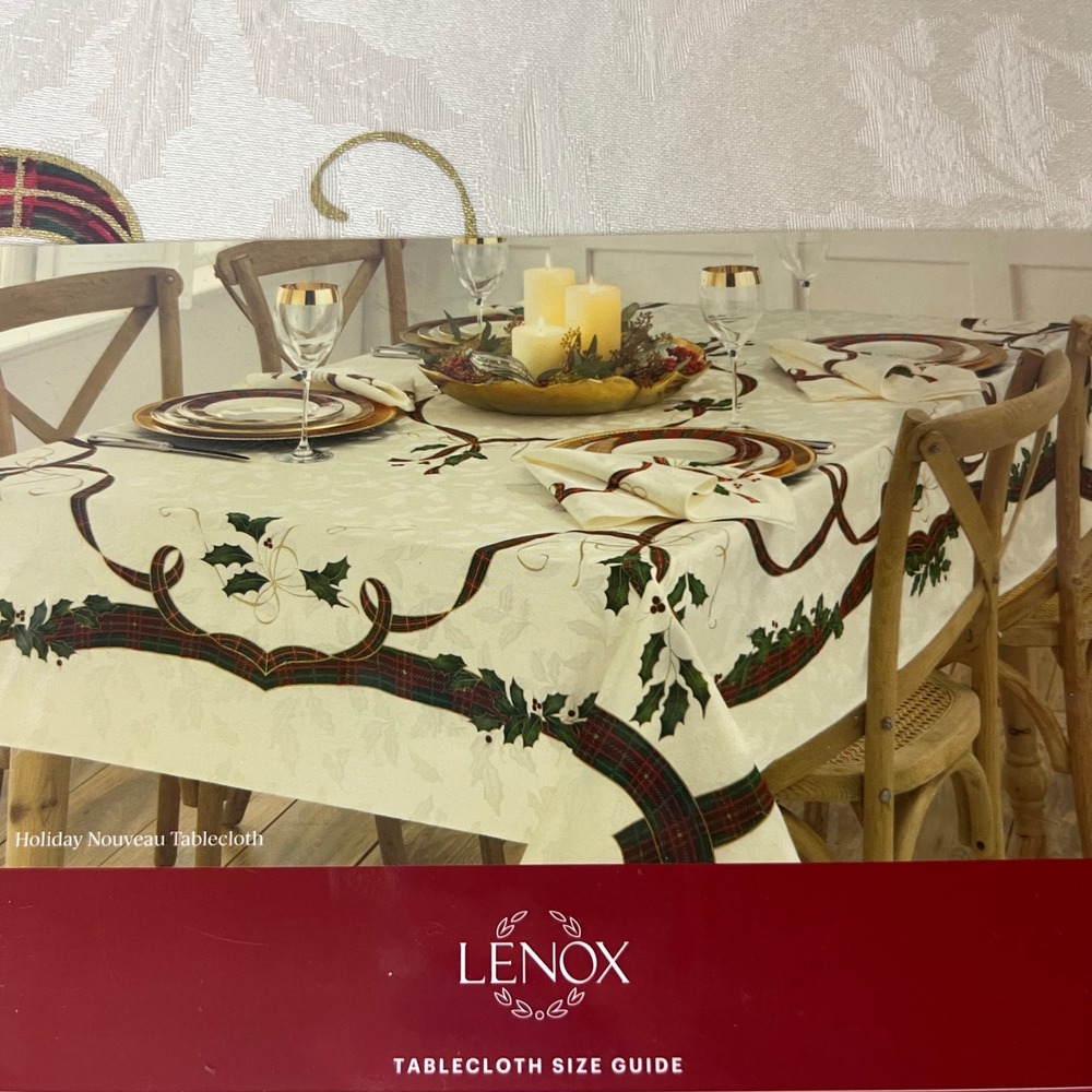 Lenox Holiday Nouveau Tablecoth Plaid Holly Leaves 60 x‎ 84 NIP Cotton Polyester